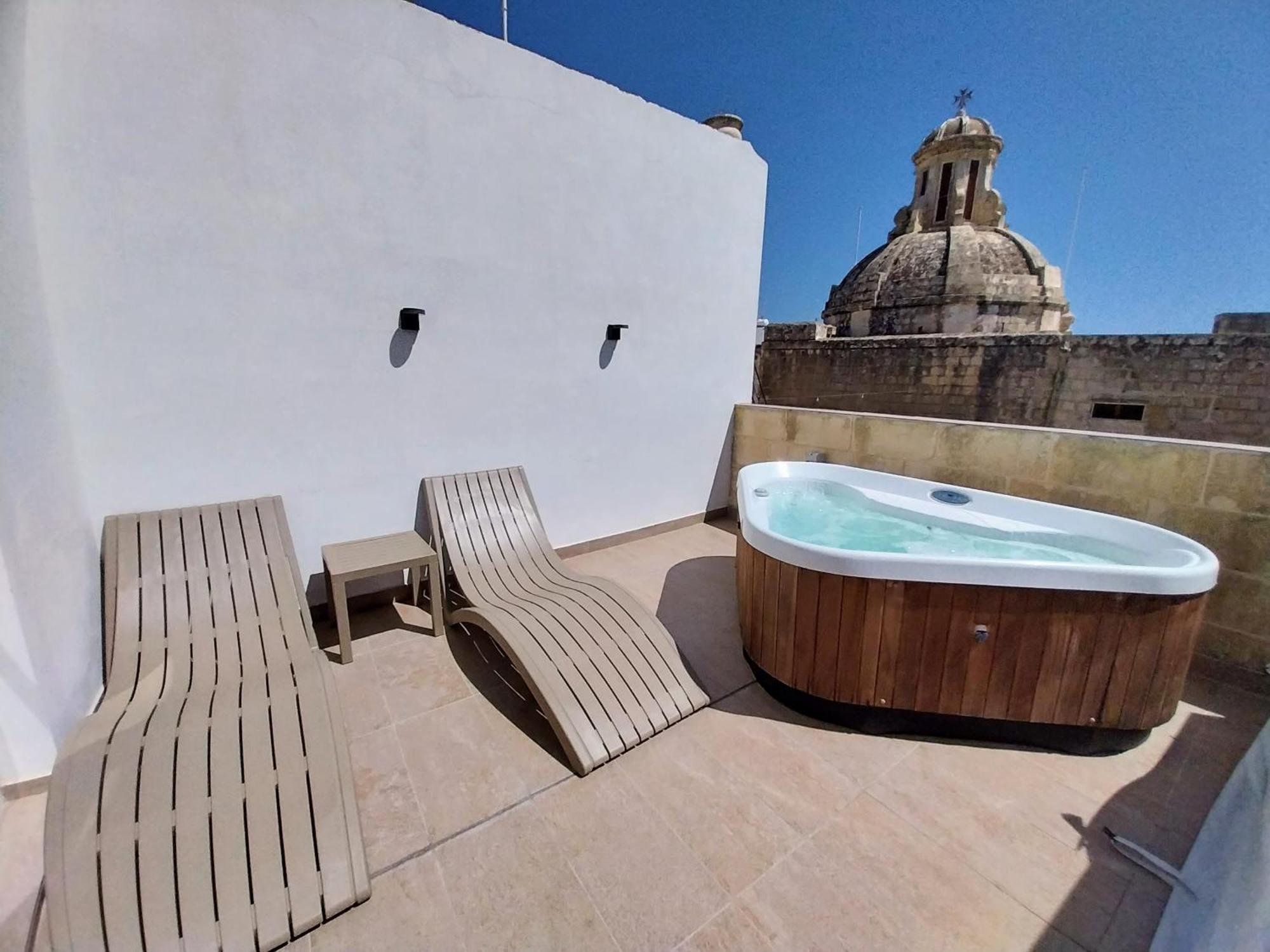 Pjazza Suites Boutique Hotel By Cx Collection Siggiewi Exterior foto
